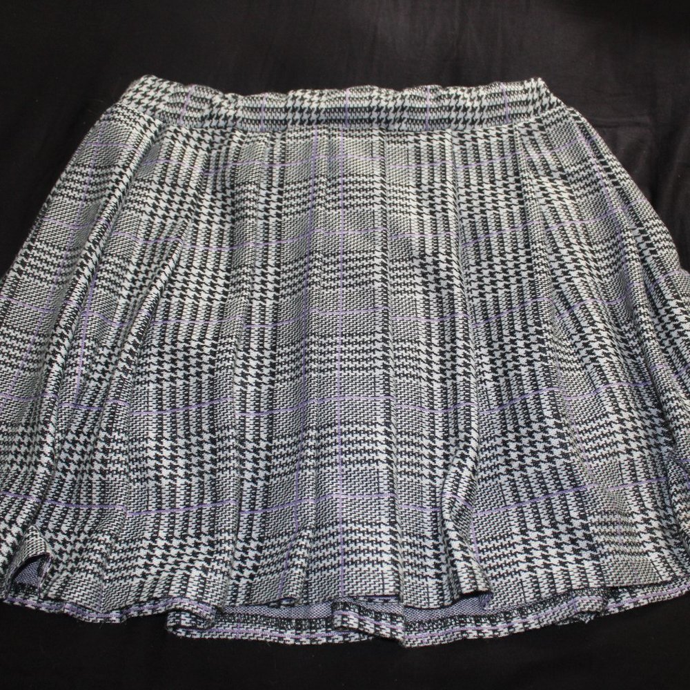Pleated skater skirt